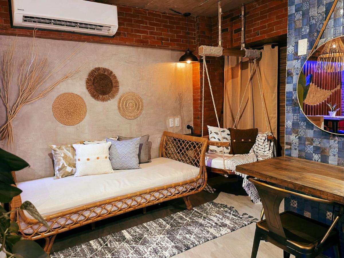 Clockworkorange Luxury Suites With Netflix Isla de Mactán Exterior foto